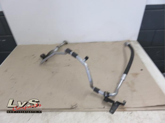 Volkswagen Caddy Air conditioning line