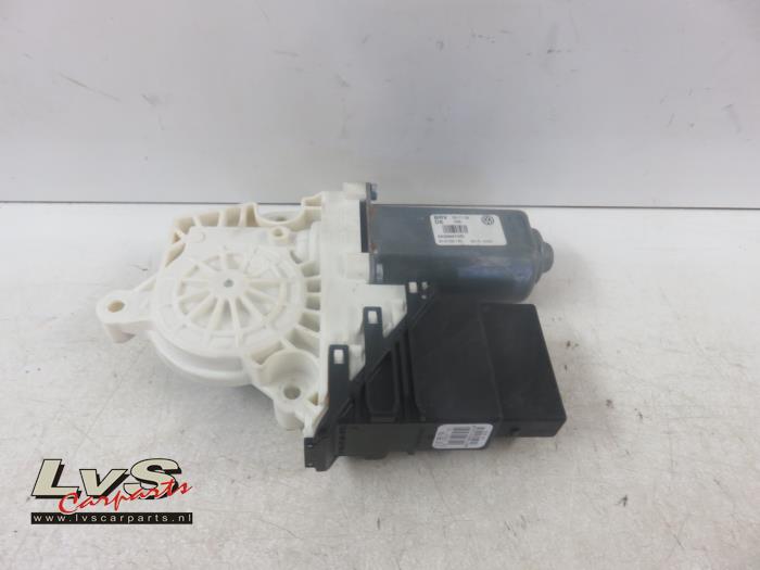 Volkswagen Golf Door window motor