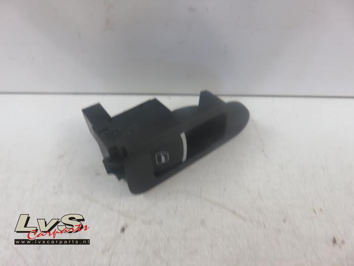 Volkswagen Golf Electric window switch