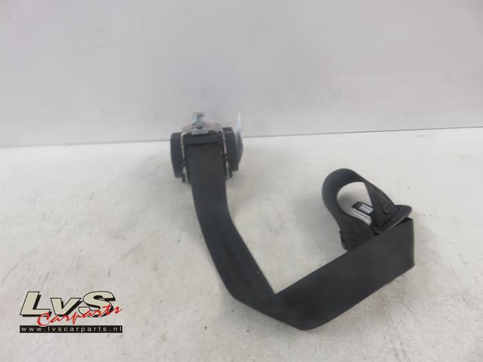 Audi A4 Rear seatbelt, left