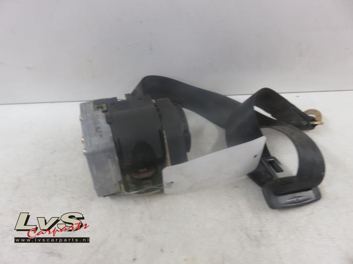 Audi A6 Rear seatbelt, left