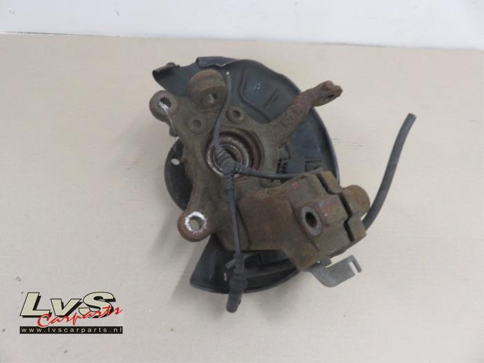 Audi A3 Fusee links-voor