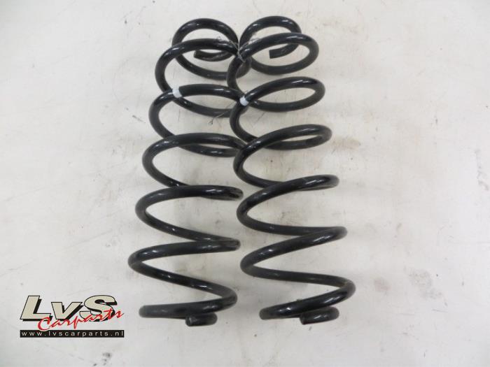Volkswagen Golf Rear coil spring