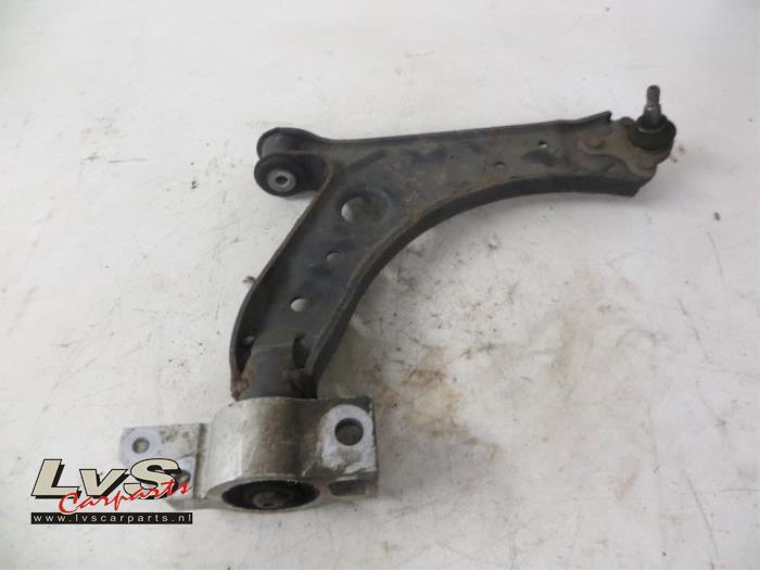 Volkswagen Golf Front wishbone, right