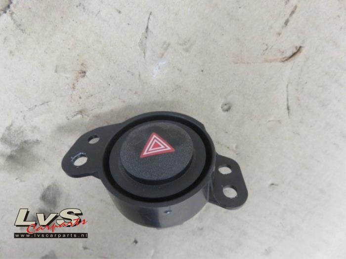 Citroen C1 Panic lighting switch