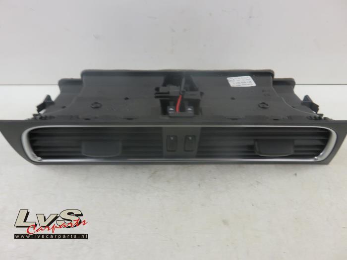 Audi A5 Luftgitter Armaturenbrett