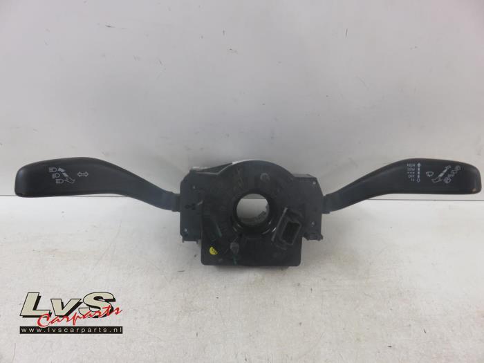Volkswagen UP Steering column stalk