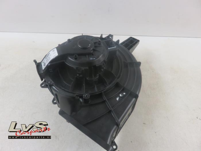 Volkswagen UP Heating and ventilation fan motor