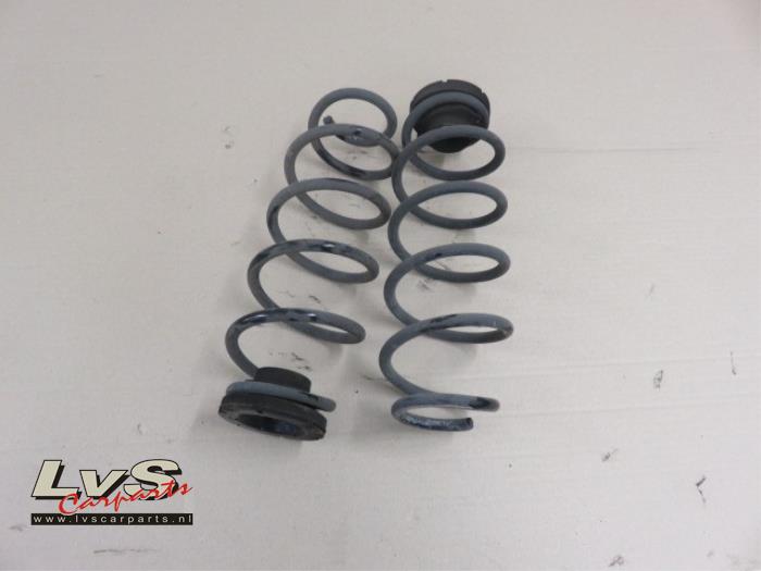 Volkswagen UP Rear coil spring