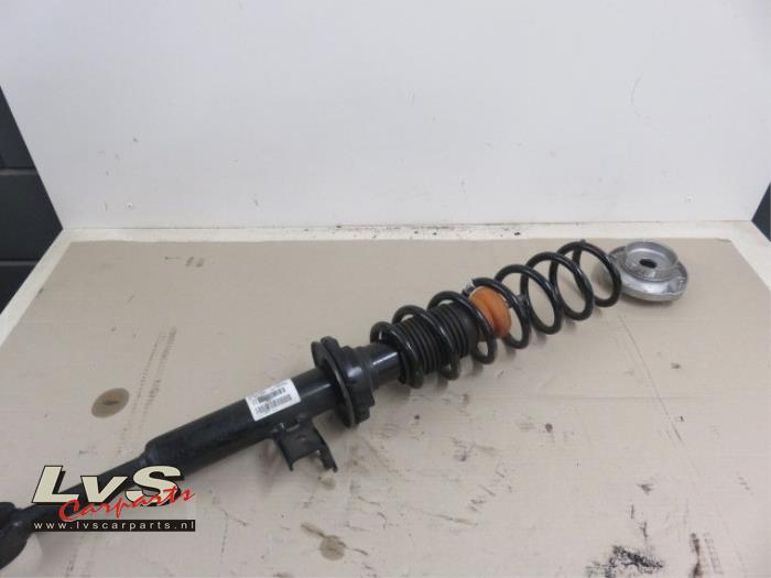 BMW 5-Serie Fronts shock absorber, left