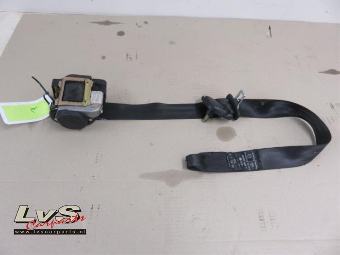 Volkswagen Lupo Gurtsrammer rechts