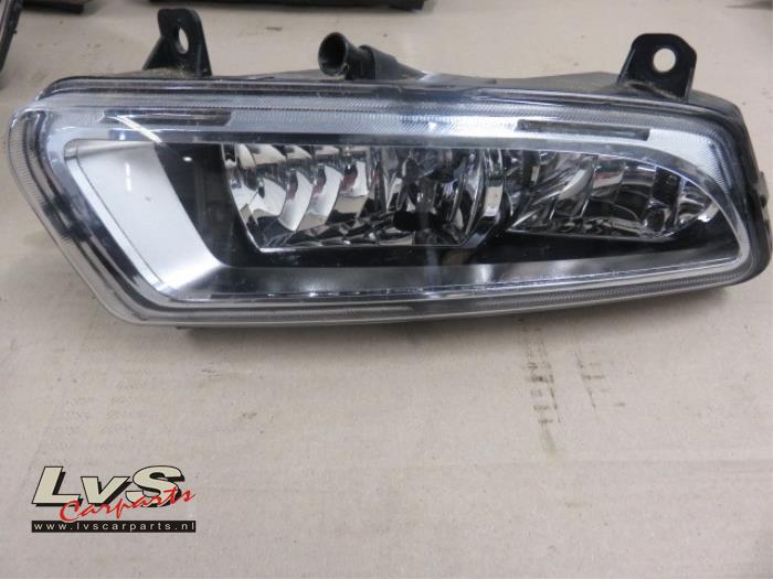 Volkswagen Polo Fog light, front right