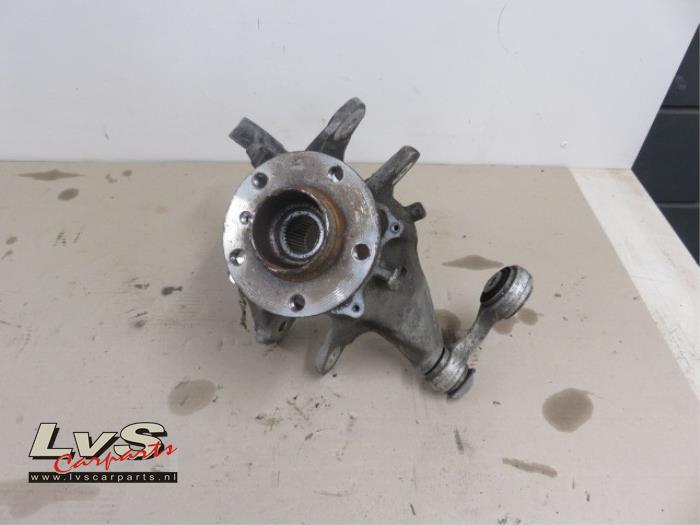 BMW 5-Serie Fusee links-achter