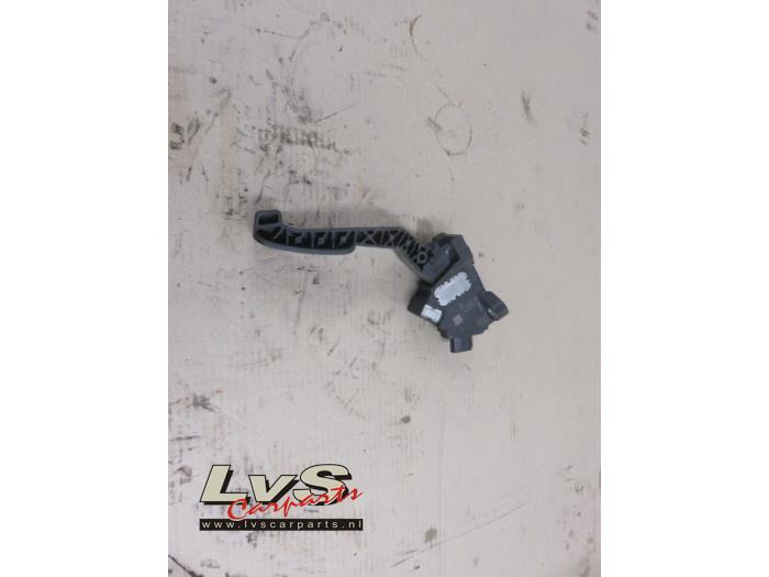 Toyota Yaris Accelerator pedal