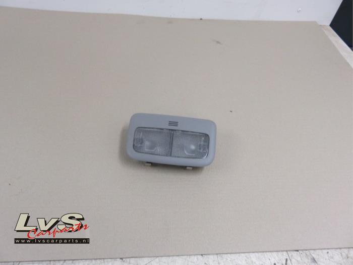 Toyota Yaris Innenbeleuchtung vorne