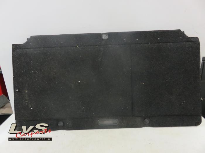 Toyota Yaris Plaque sol coffre