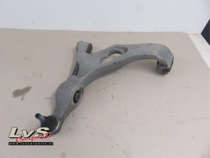 Audi Q7 Bras de suspension haut avant droit