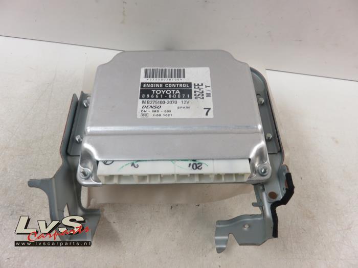 Toyota Yaris Ordinateur d'admission