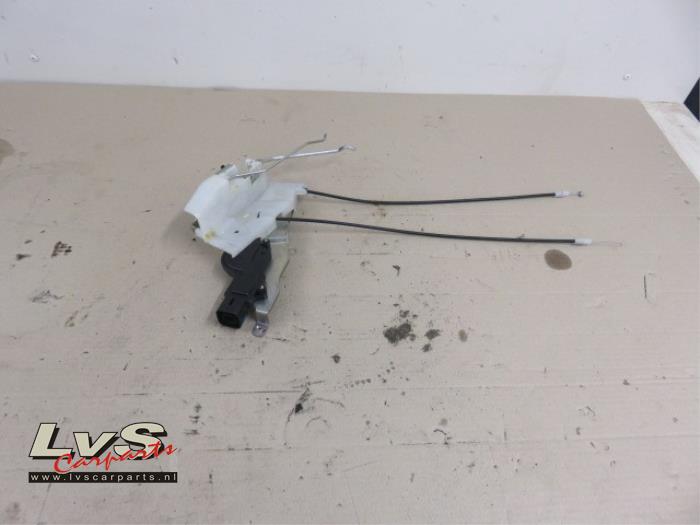 Nissan Pixo Türschlossmechanik 4-türig rechts vorne