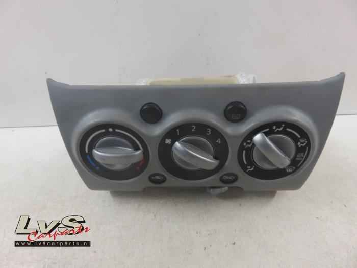 Nissan Pixo Kachel Bedieningspaneel