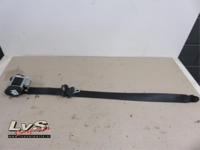 Mercedes B-Klasse Tendeur de ceinture droit