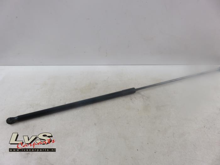 Volkswagen Golf Amortisseur capot moteur gauche