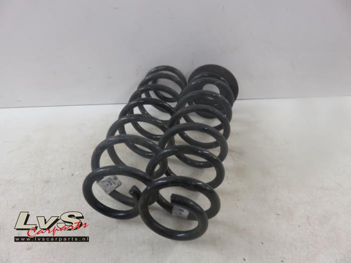 Volkswagen Golf Ressort de flexion arrière