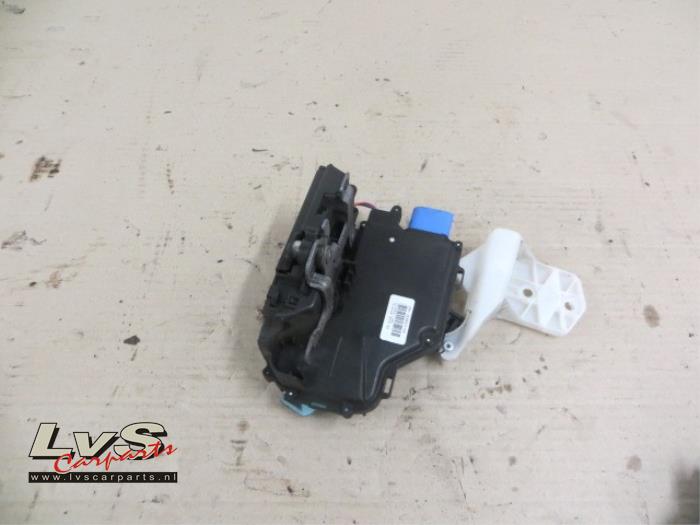 Volkswagen Caddy Deurslot Mechaniek 2Deurs links