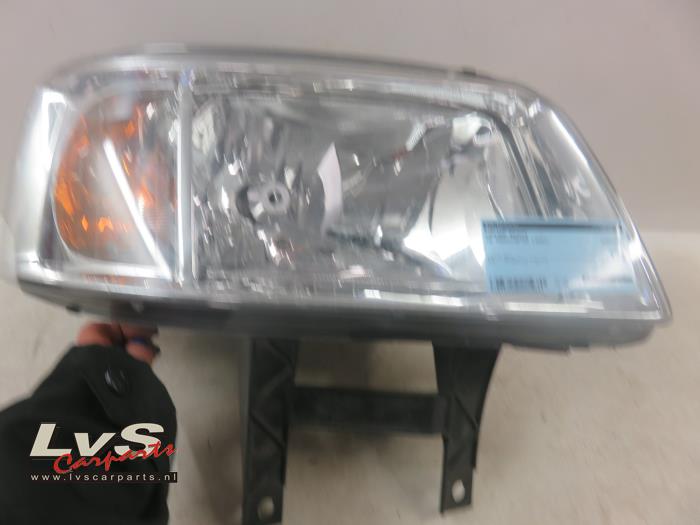 Volkswagen Transporter Headlight, right