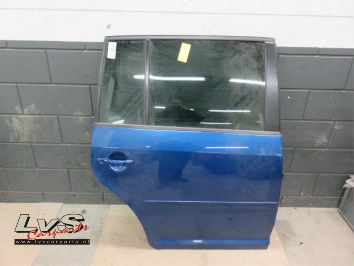 Volkswagen Touran Rear door 4-door, right