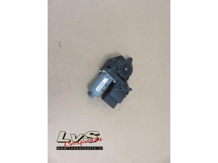 Volkswagen Golf Plus Door window motor