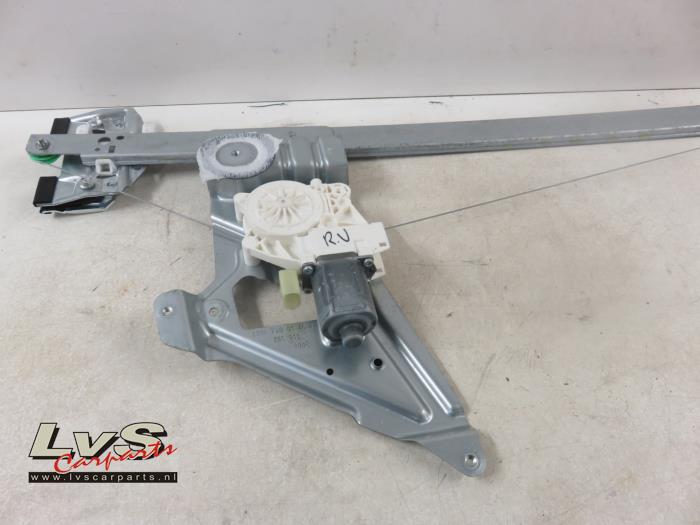 Mercedes Sprinter Mécanique vitre 2portes avant droite