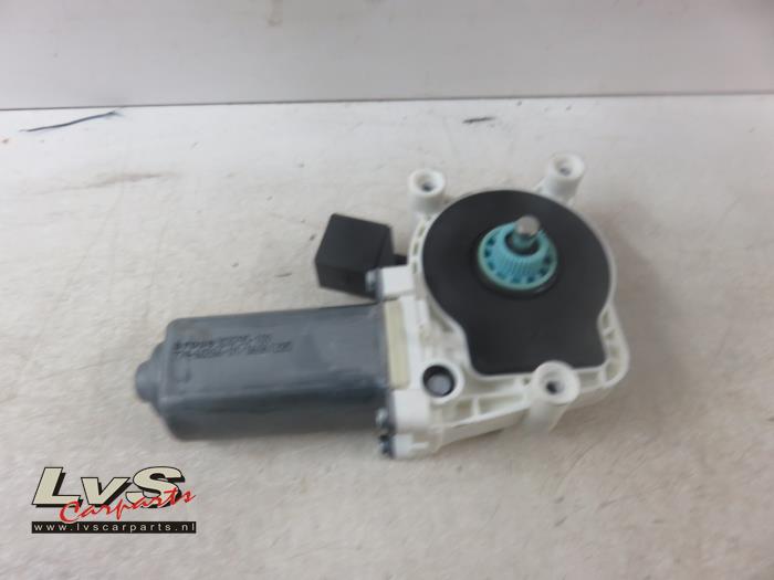 BMW 5-Serie Door window motor