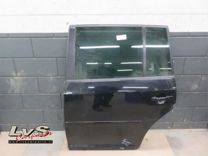 Volkswagen Touran Rear door 4-door, left