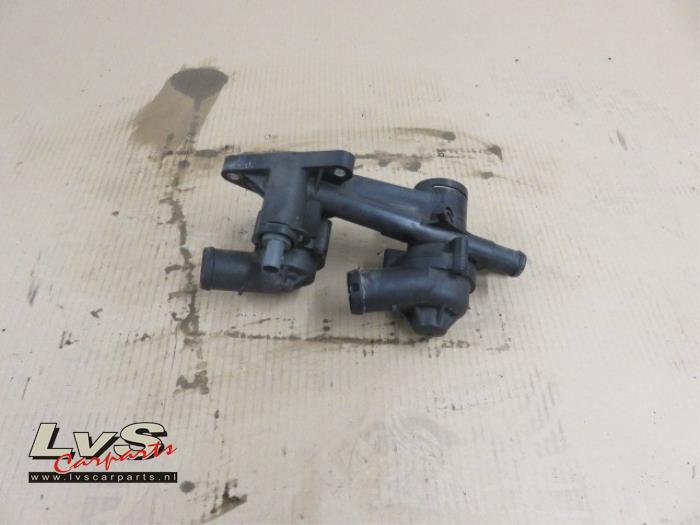 Volkswagen Golf Thermostat housing