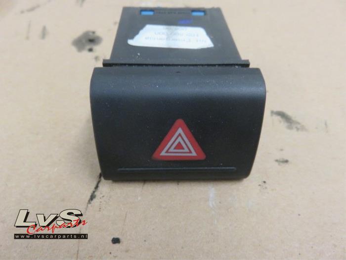 Volkswagen Fox Panic lighting switch