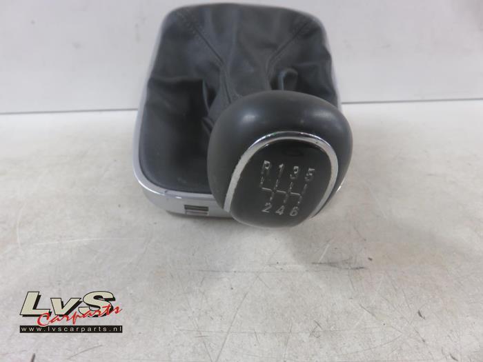 Opel Insignia Enveloppe levier de vitesse