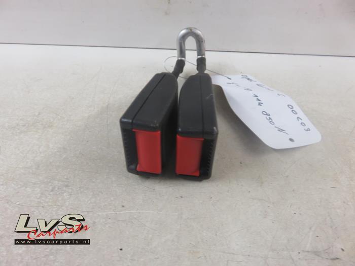 Opel Corsa Sicherheitsgurt Schließe rechts hinten