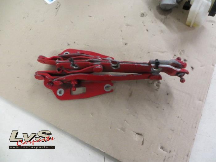 Audi A4 Scharnier Heckklappe