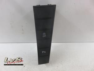 Gebruikte Schakelaar (diversen) Volkswagen Passat Prijs op aanvraag aangeboden door LvS Carparts