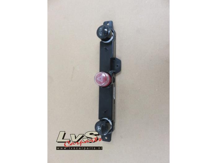 Fiat 500 Commutateur éclairage d'urgence