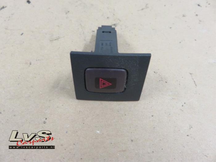 Volvo V70 Panic lighting switch