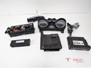 Gebruikte Contactslot + computer Opel Insignia 2.0 CDTI 16V 130 Ecotec Prijs € 150,00 Margeregeling aangeboden door Focus Automotive