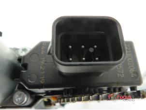 Begagnade Fönstermekanism, 4-dörrars, höger fram Opel Astra H (L48) 1.3 CDTI 16V Ecotec Pris € 20,00 Marginaltabell erbjuds av Focus Automotive