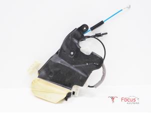 Gebruikte Deurslot Mechaniek 4Deurs rechts-achter Mercedes E (W212) E-220 CDI 16V BlueEfficiency,BlueTEC Prijs € 45,00 Margeregeling aangeboden door Focus Automotive