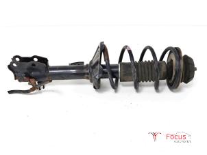 Gebruikte Schokdemperpoot rechts-voor Suzuki Celerio (LF) 1.0 12V Dualjet Prijs € 60,00 Margeregeling aangeboden door Focus Automotive