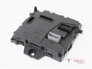 Begagnade Dator , karosskontroll (BCM) Renault Kangoo Express (FW) 1.5 dCi 85 Pris € 65,00 Marginaltabell erbjuds av Focus Automotive