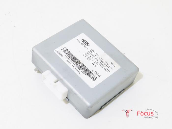 Elservostyrningsenhet från en Kia Cee'd Sportswagon (JDC5) 1.6 CRDi 16V VGT 2017