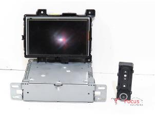 Gebruikte Navigatie Set Renault Captur (2R) 1.5 Energy dCi 90 FAP Prijs € 425,00 Margeregeling aangeboden door Focus Automotive