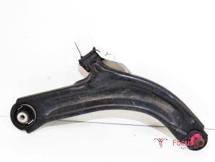 Begagnade Främre gaffelben, höger Nissan Note (E11) 1.5 dCi 86 Pris € 30,00 Marginaltabell erbjuds av Focus Automotive